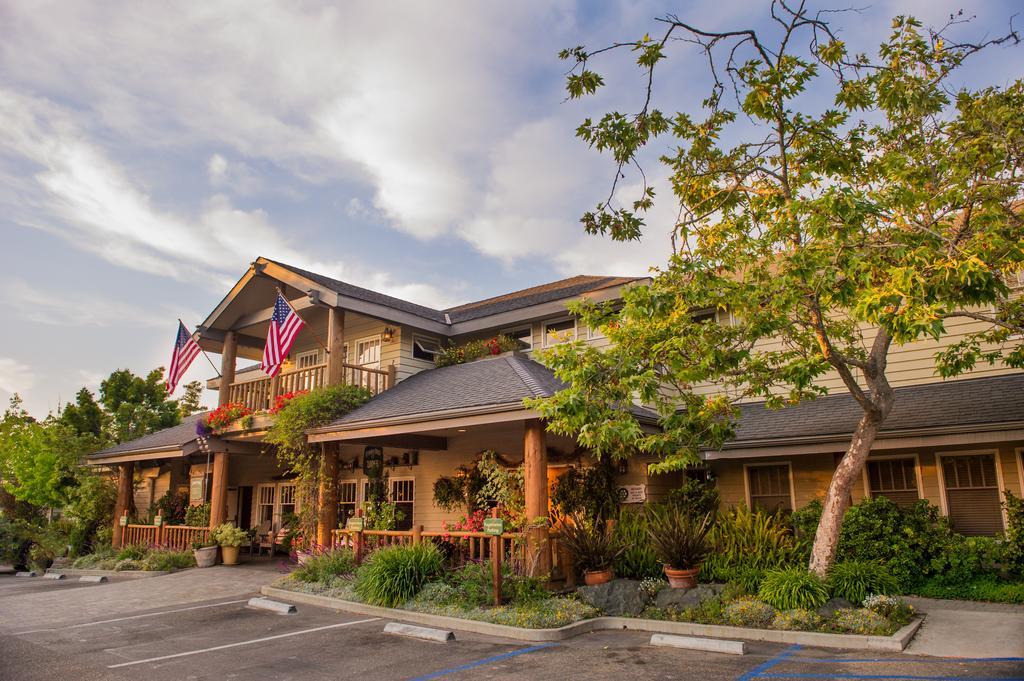 Pines Lodge Cambria
